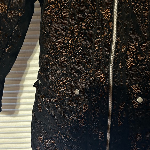 NWT Northside Black and Brown Lace 3/4 Puffer jacket medium - Picture 3 of 11